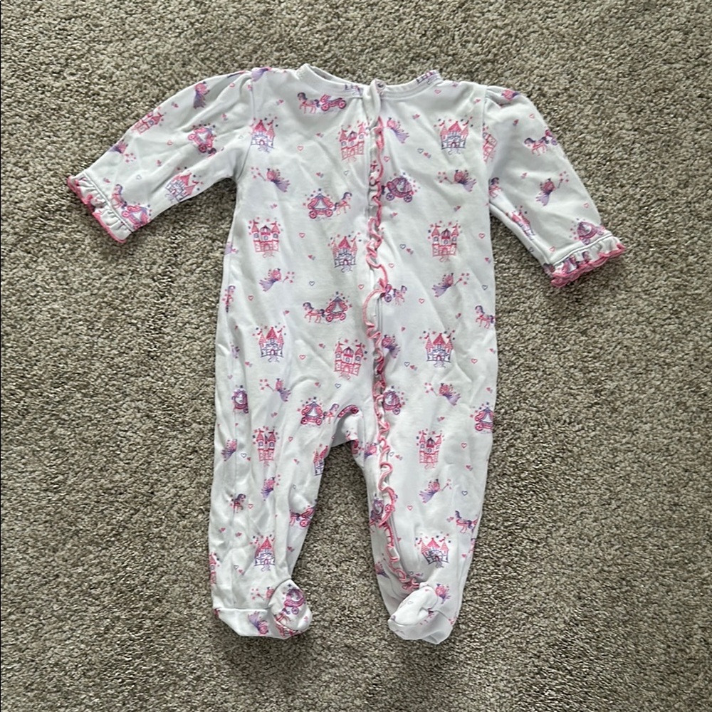 Leissy Leissy Onesie